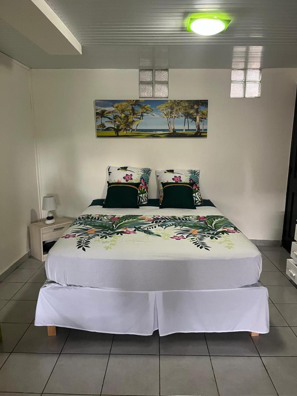 Agreable Appartement En Rez-De-Jardin A 450M De La Mer 생트안느 외부 사진